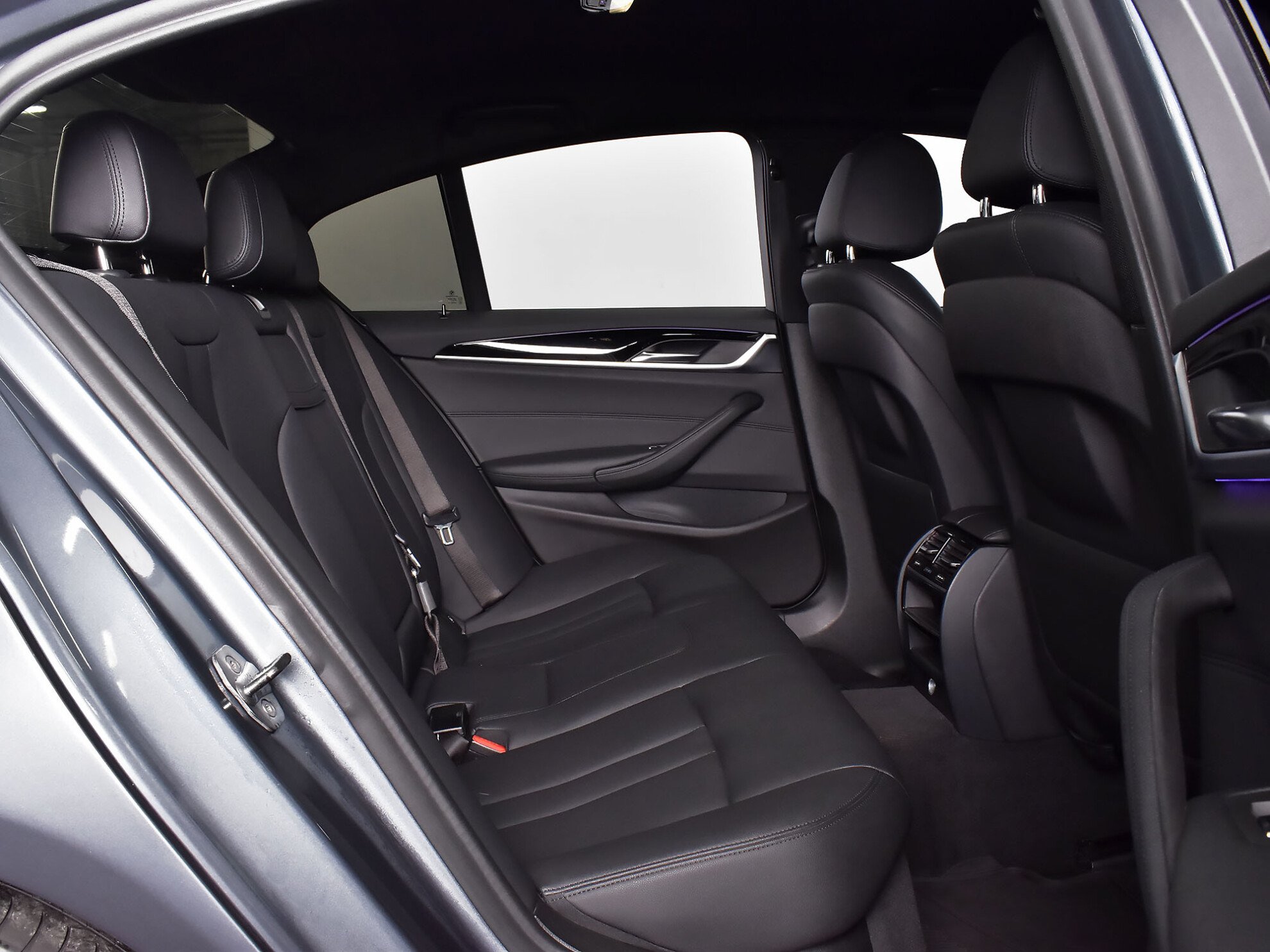 BMW 5 серии 2019 520i