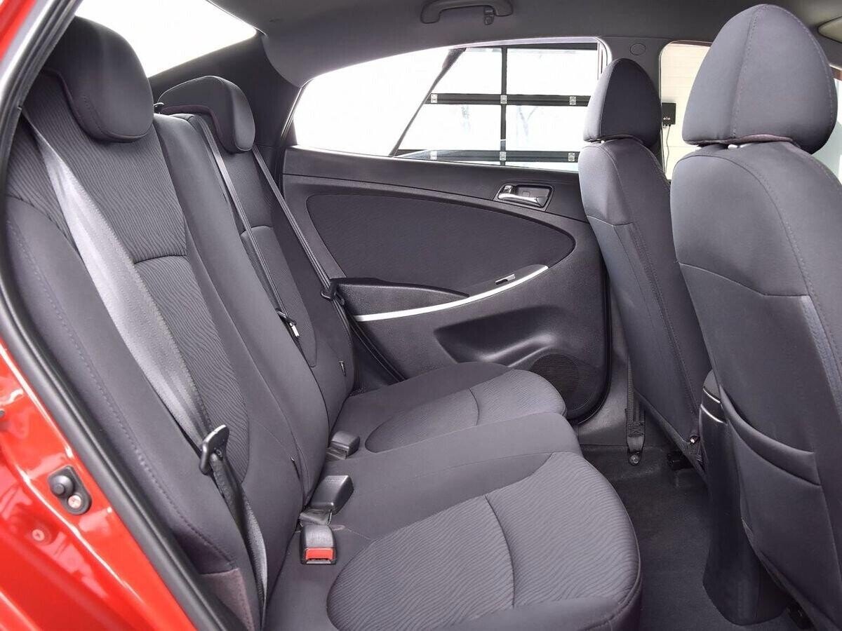 Hyundai Solaris 2012