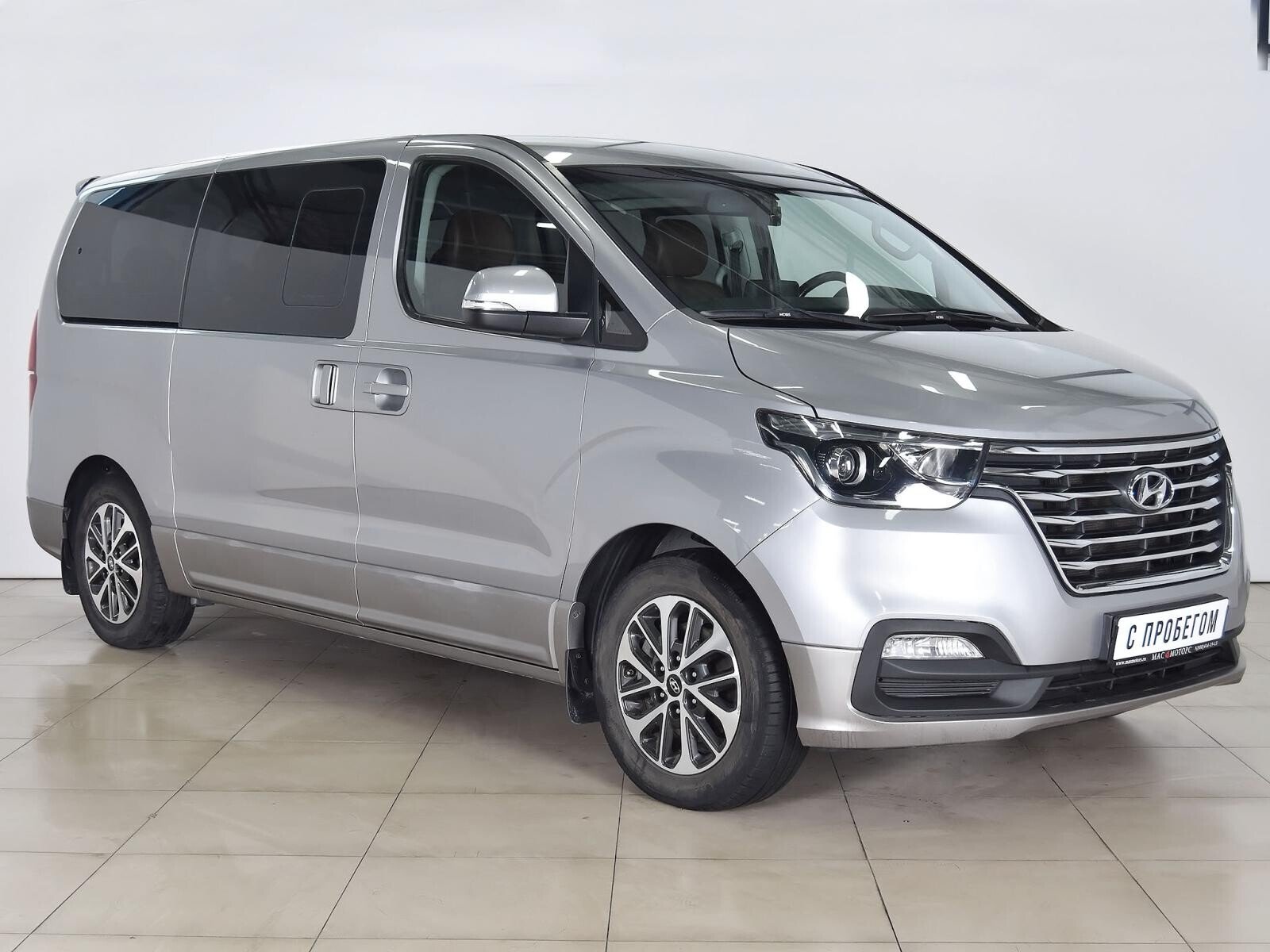 Hyundai Grand Starex 2019