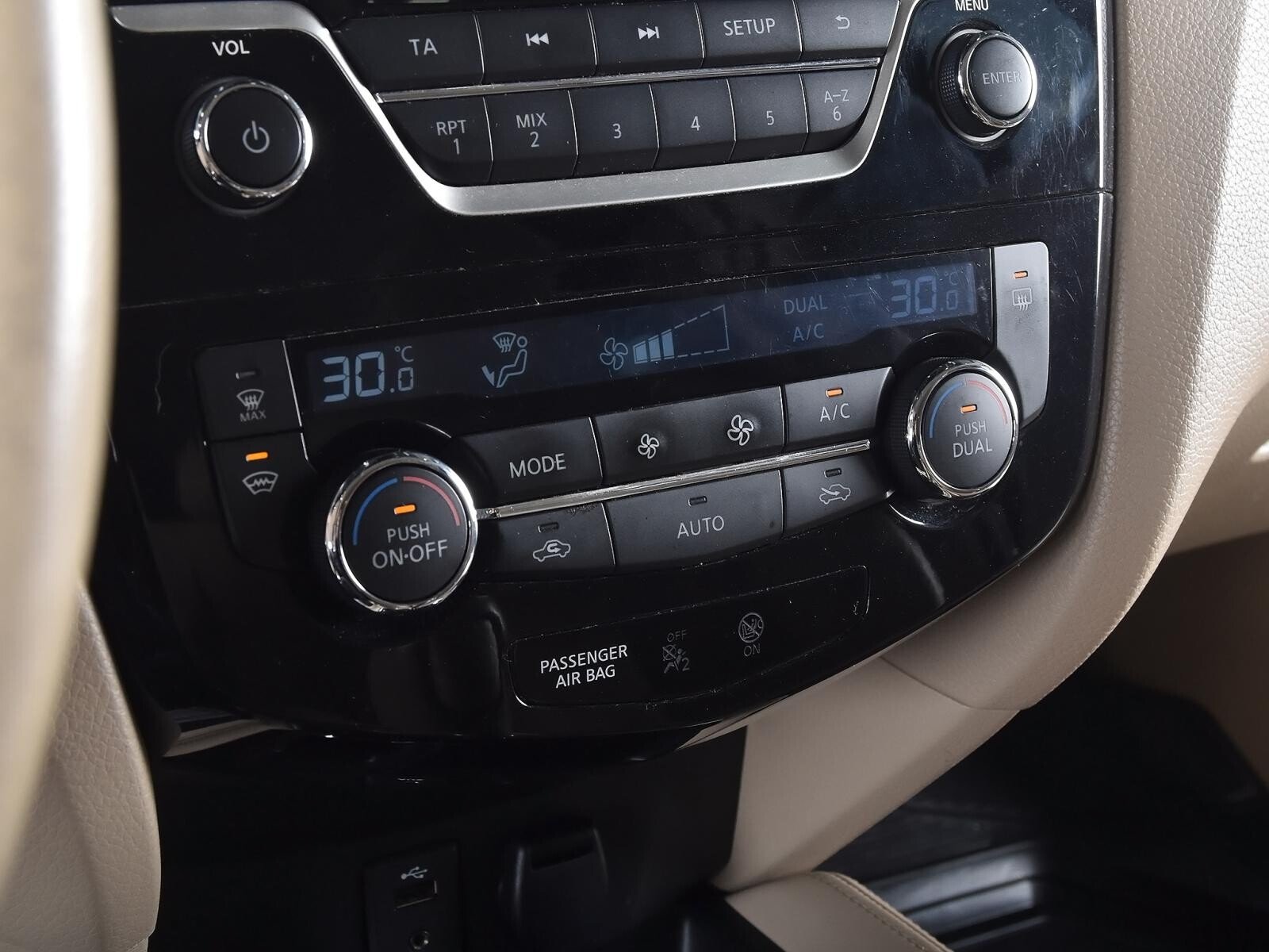 Nissan X-Trail 2016