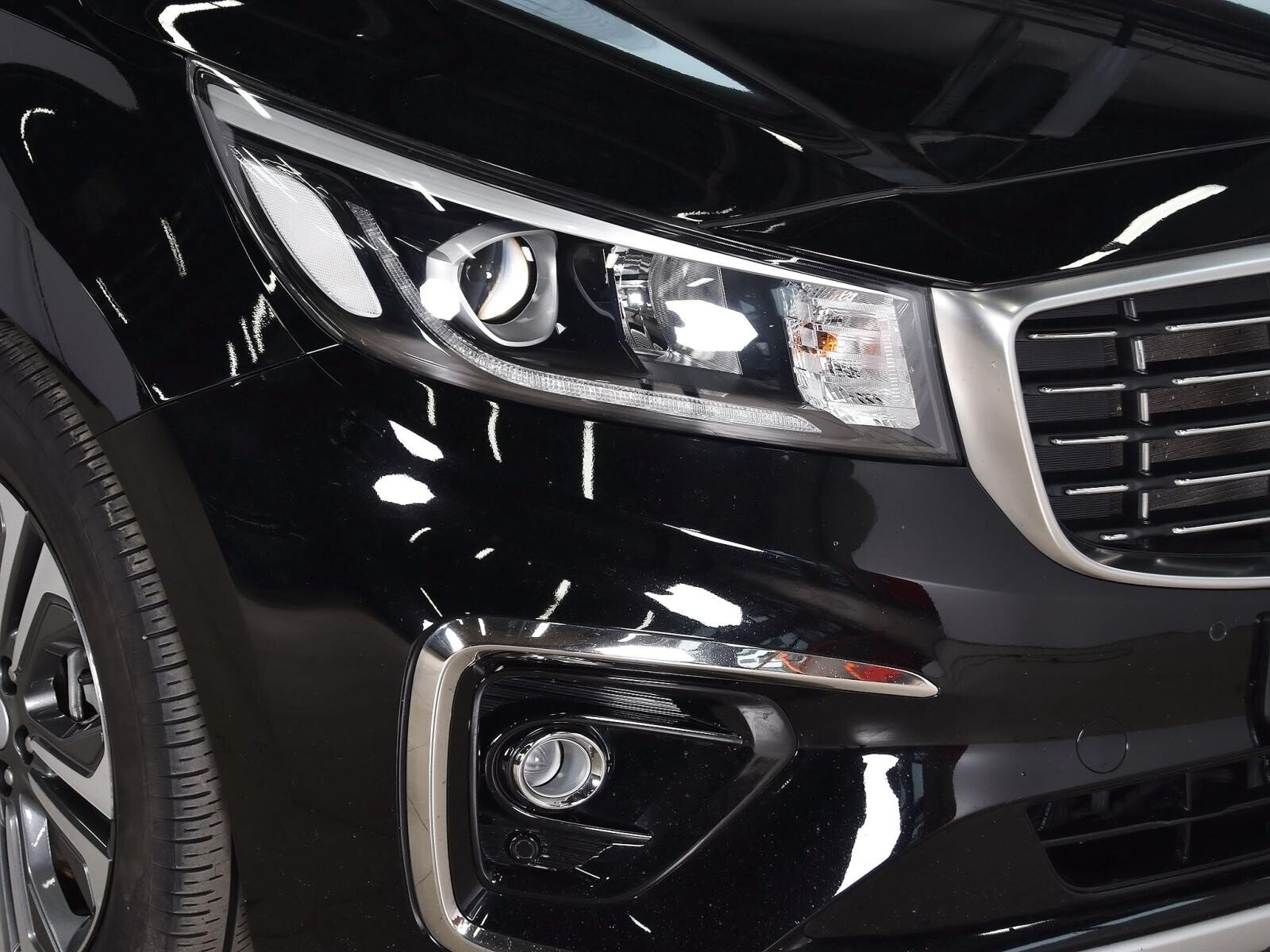 Kia Carnival 2019