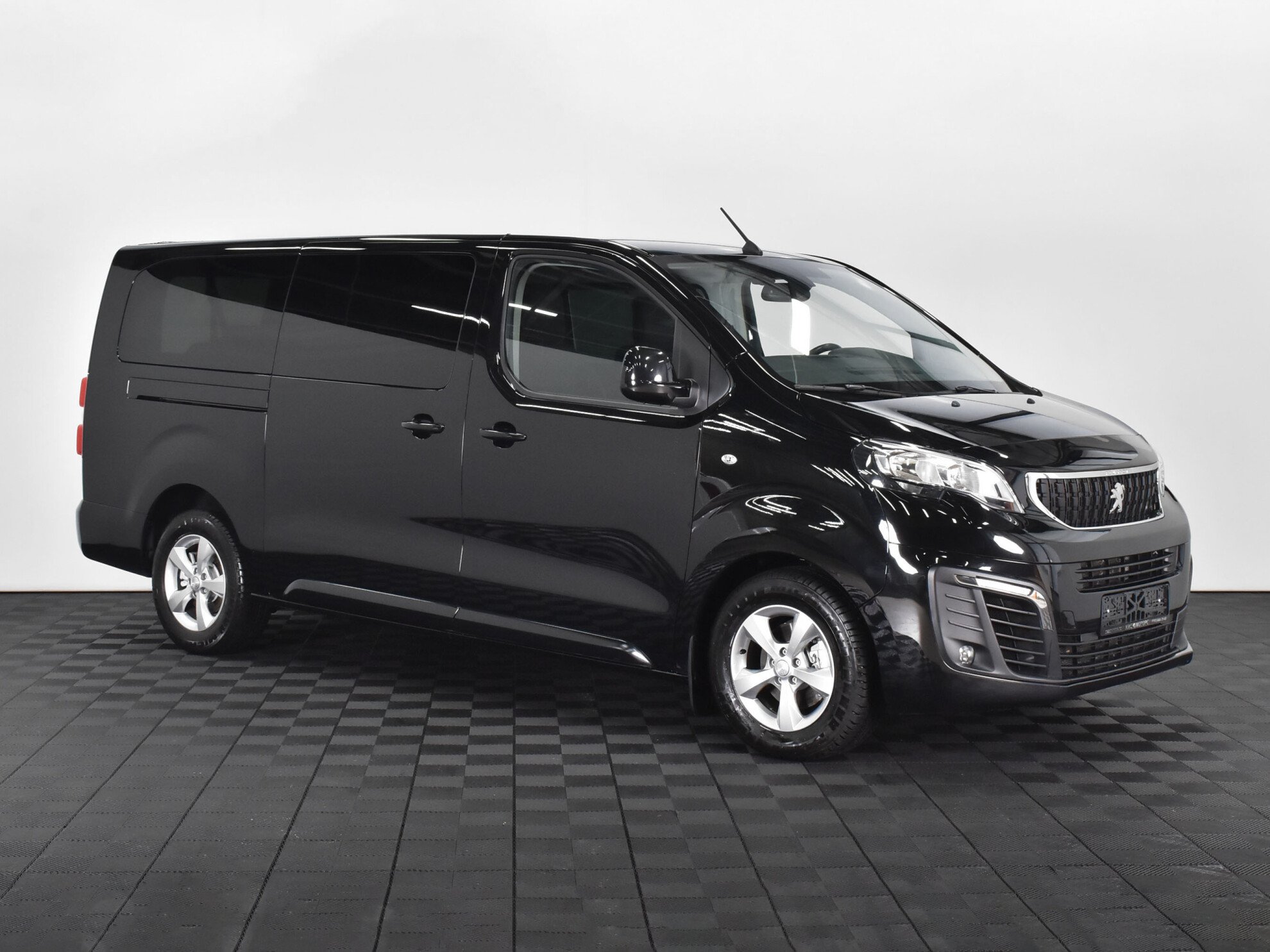 Peugeot Traveller 2021 Active