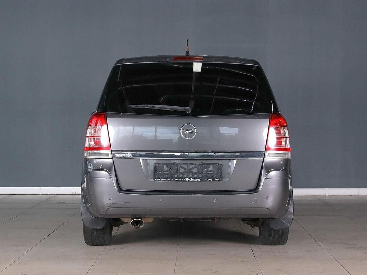 Opel Zafira 2011