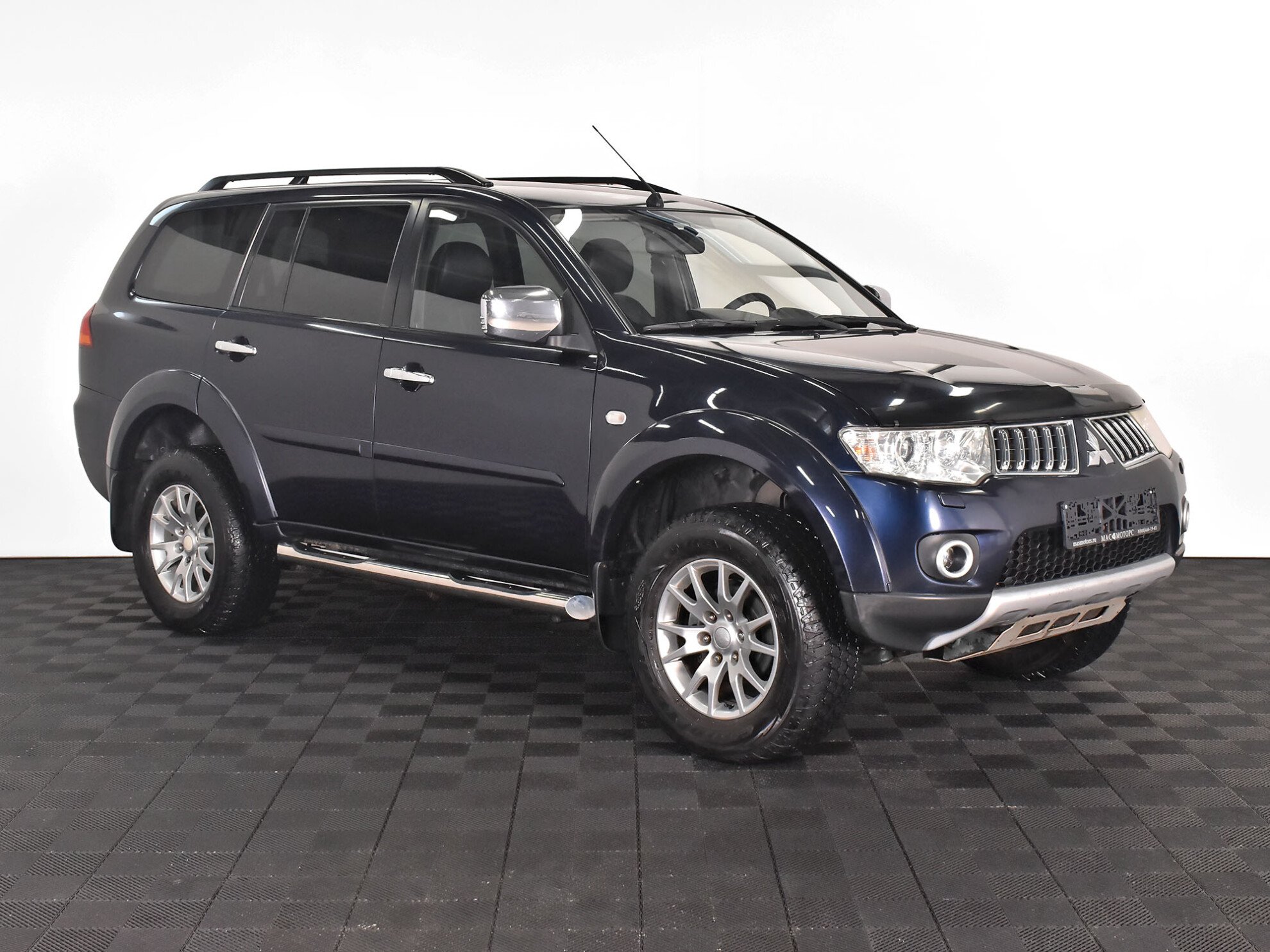 Mitsubishi Pajero Sport 2012 Ultimate S03