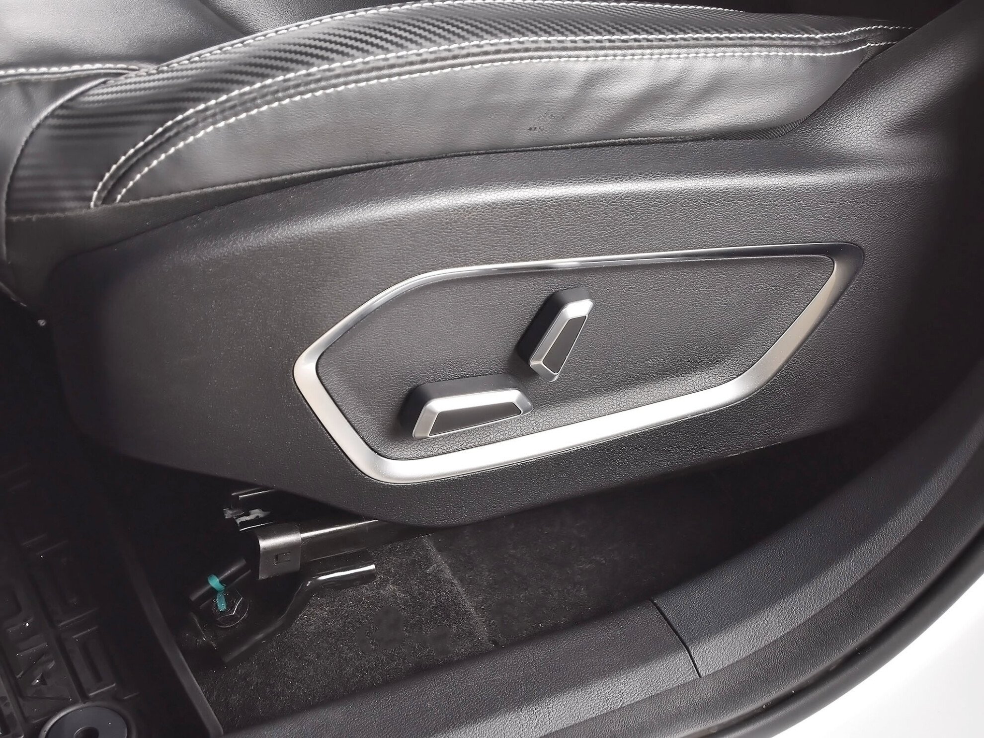 Geely Atlas Pro 2022 Flagship