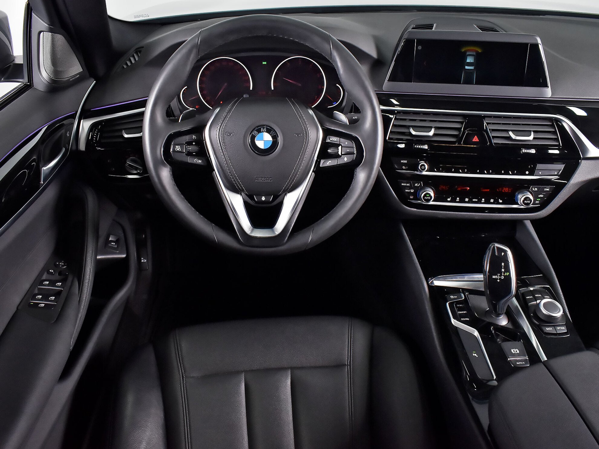 BMW 5 серии 2019 520i