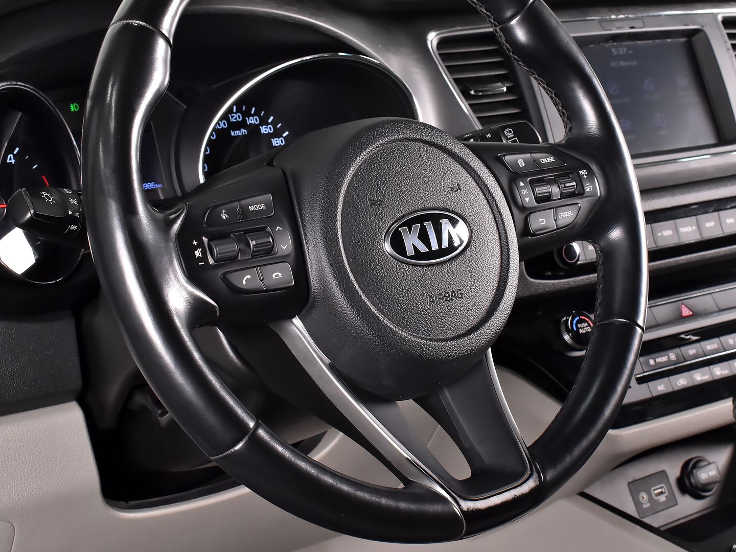 Kia Carnival 2019