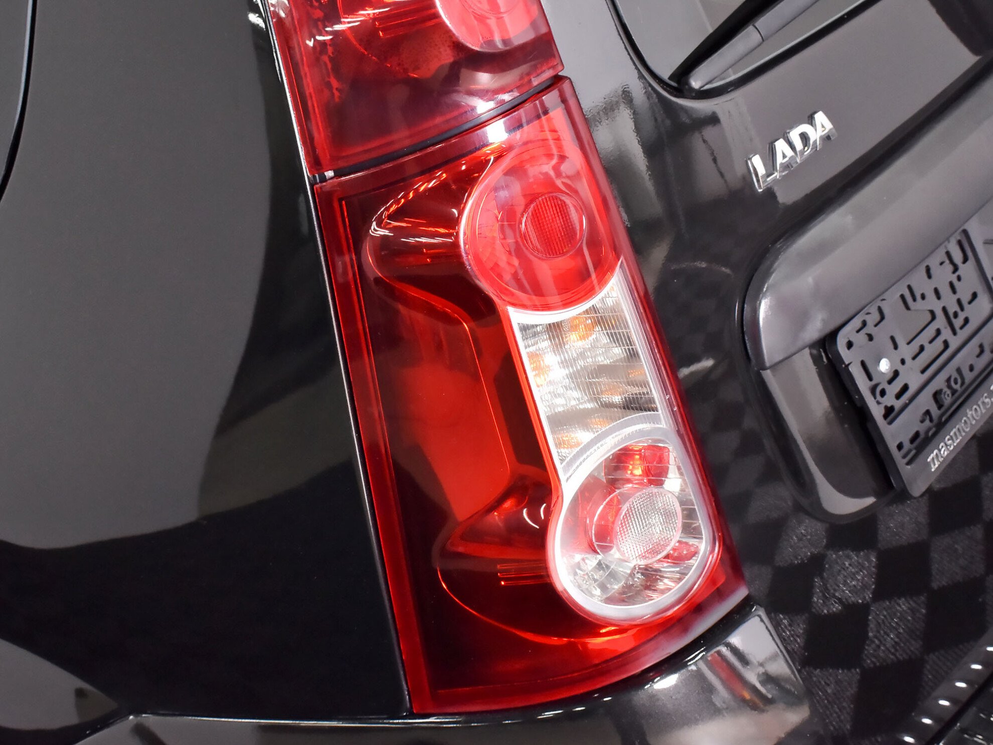 Lada Largus 2017 Classic Audio
