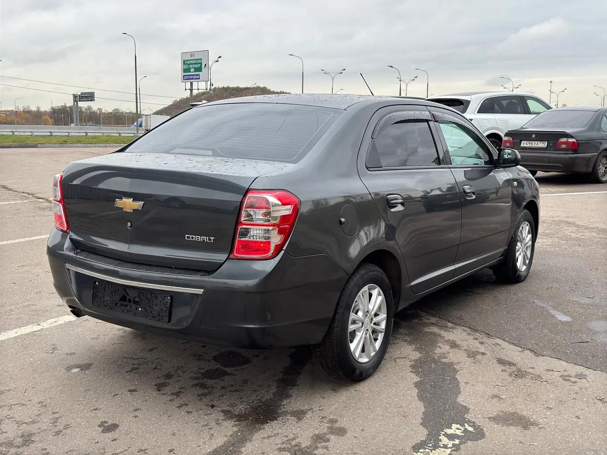 Chevrolet Cobalt 2021 Elegant