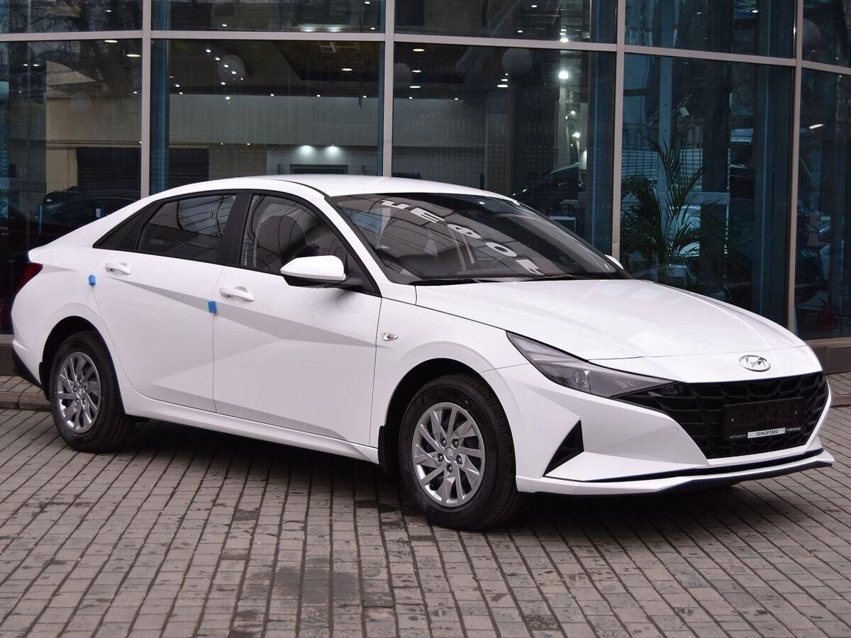 Hyundai Elantra 2021