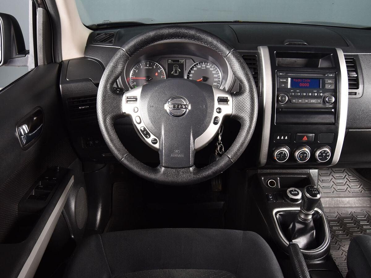 Nissan X-Trail 2014