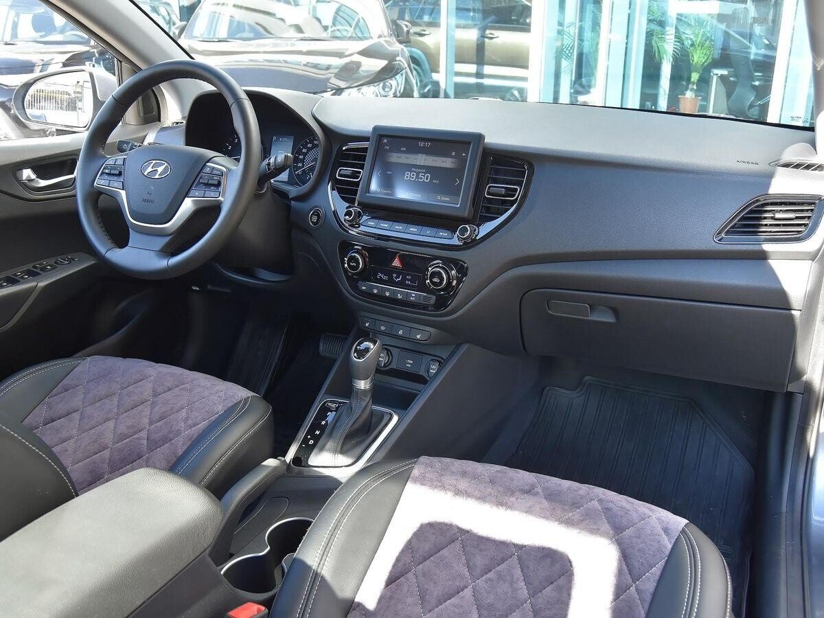 Hyundai Solaris 2021