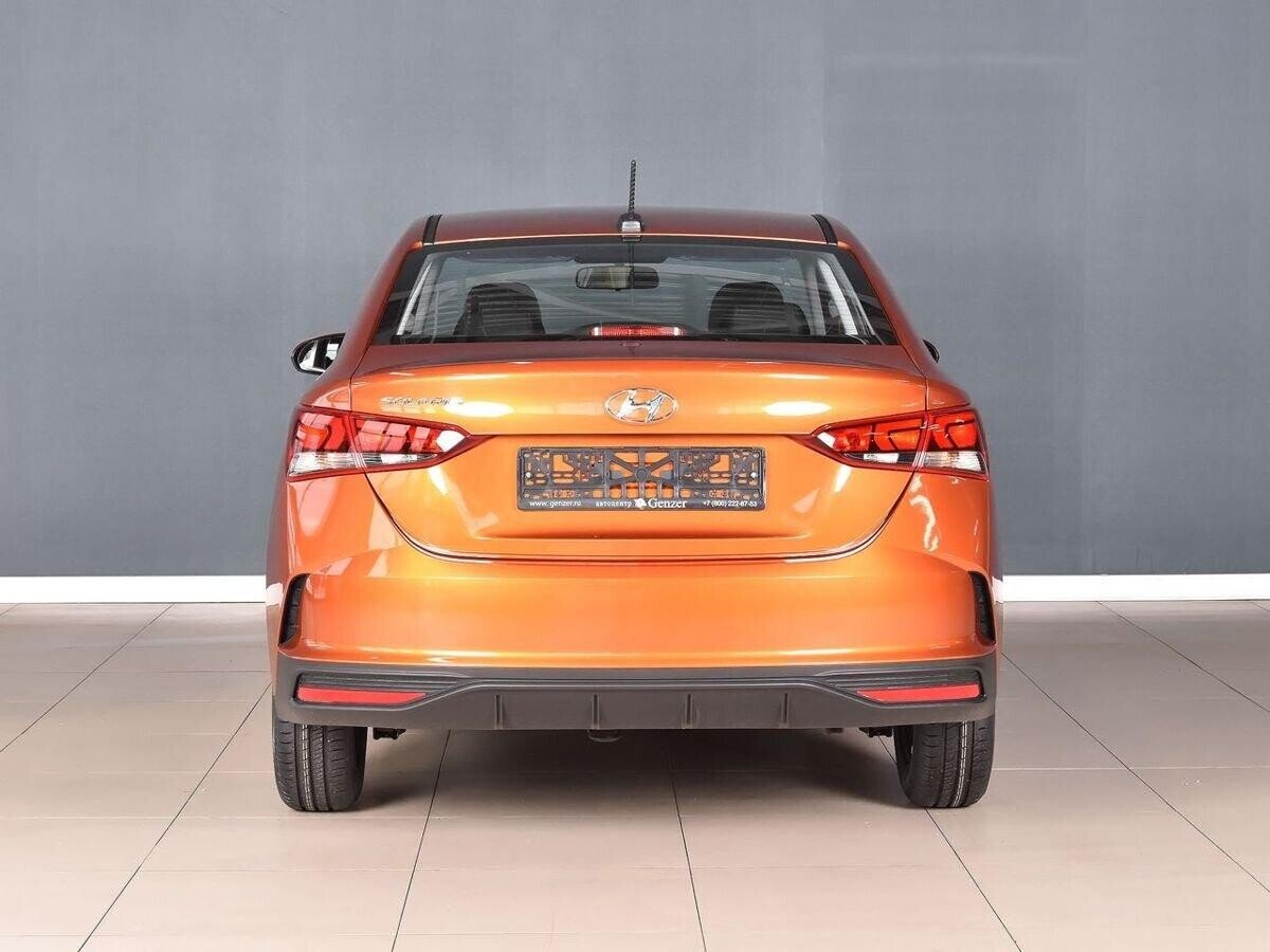 Hyundai Solaris 2021