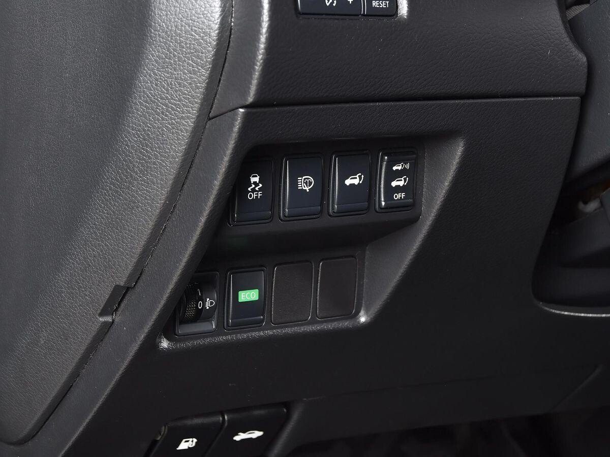 Nissan X-Trail 2015