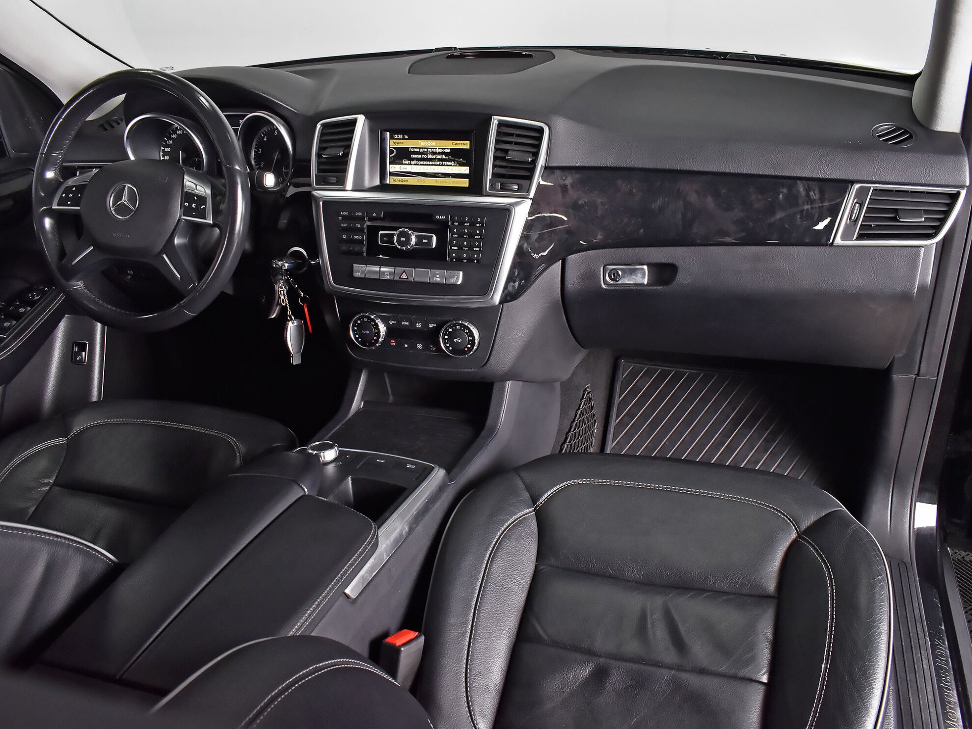 Mercedes-Benz M-Класс 2012 Comfort