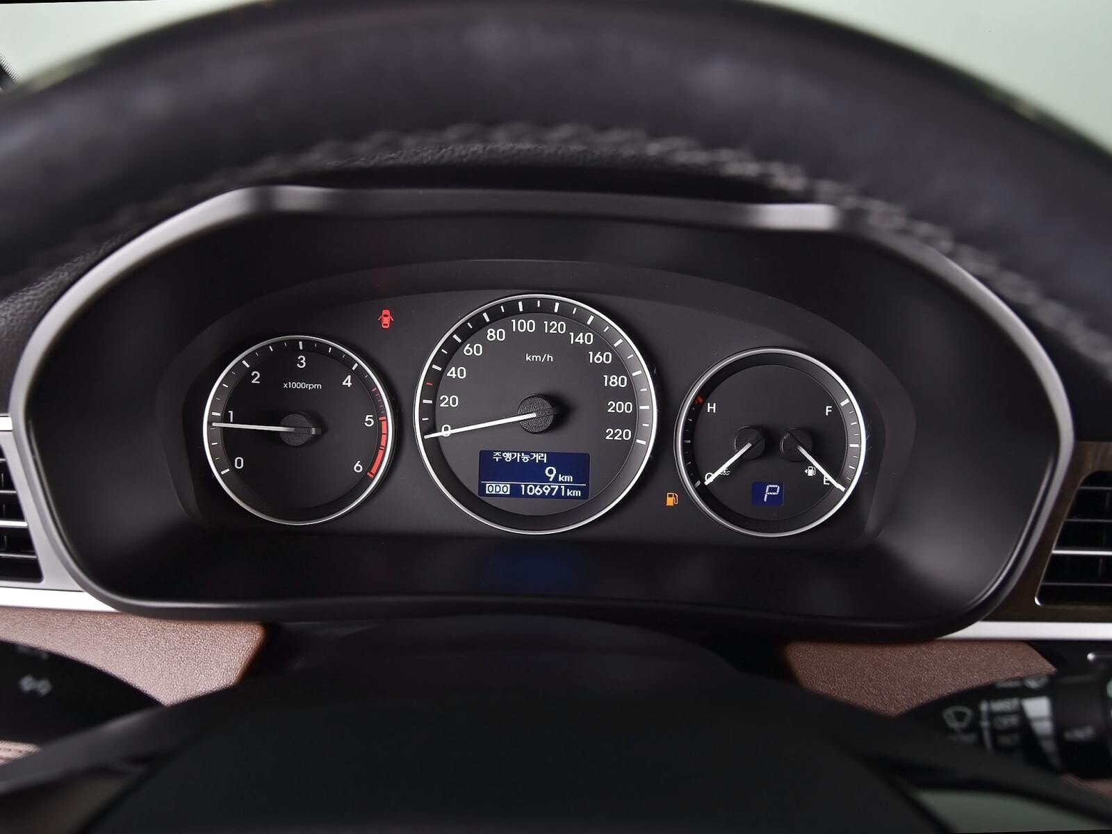 Hyundai Grand Starex 2018