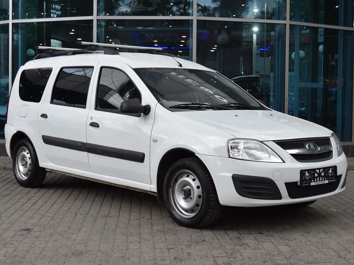 Lada Largus 2019