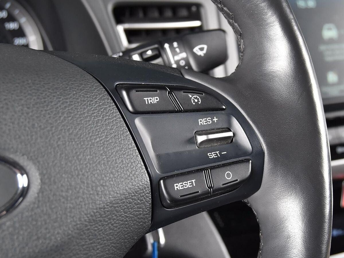 Hyundai Elantra 2019