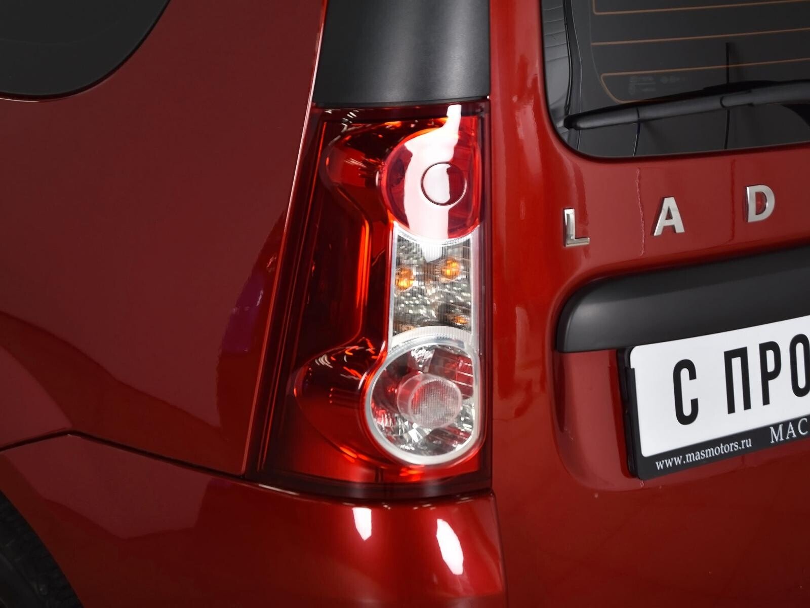 Lada Largus 2021