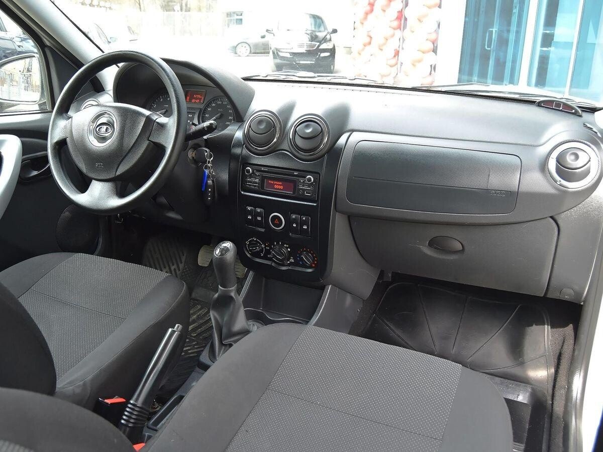 Lada Largus 2018