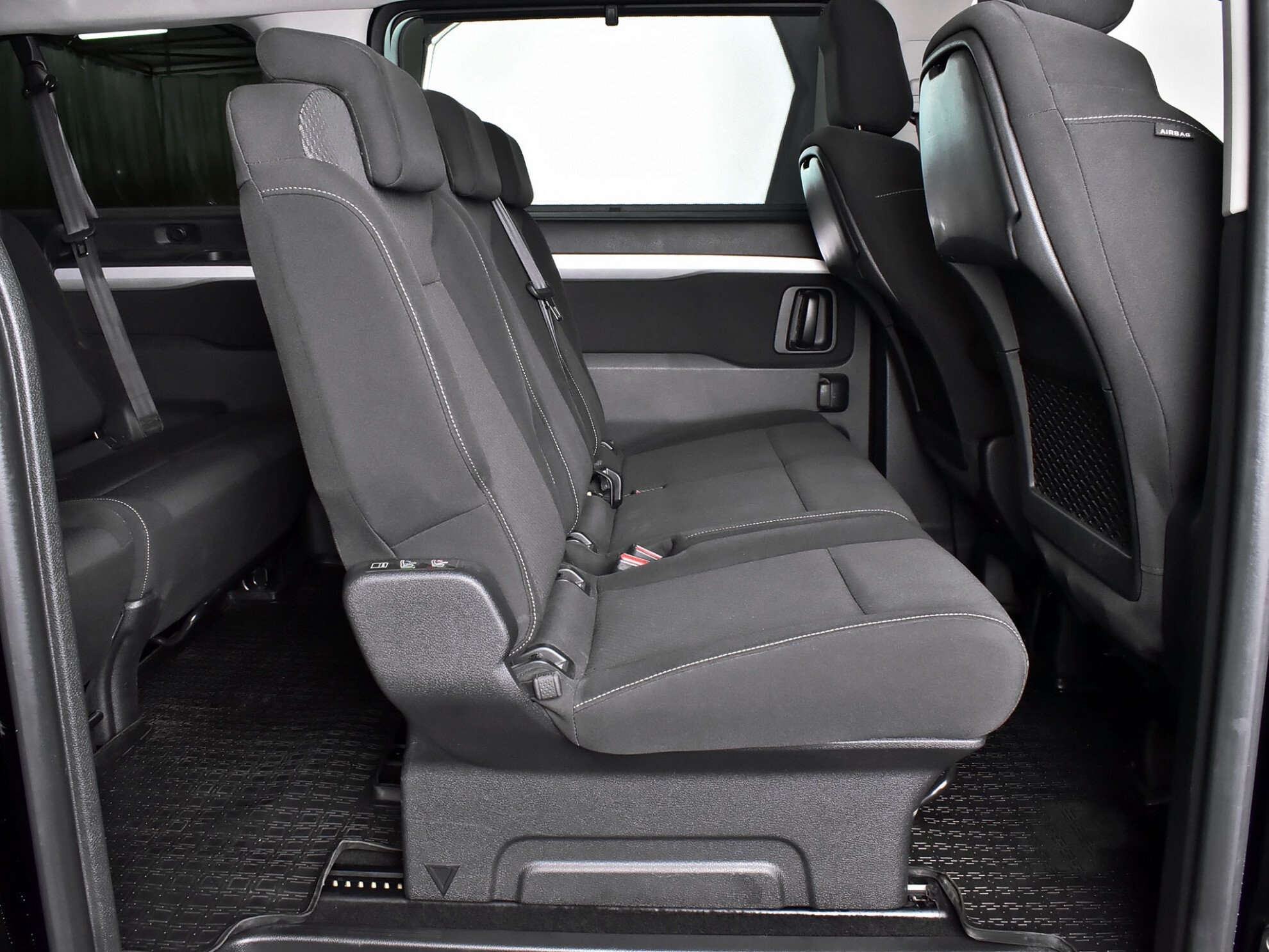 Peugeot Traveller 2021 Active