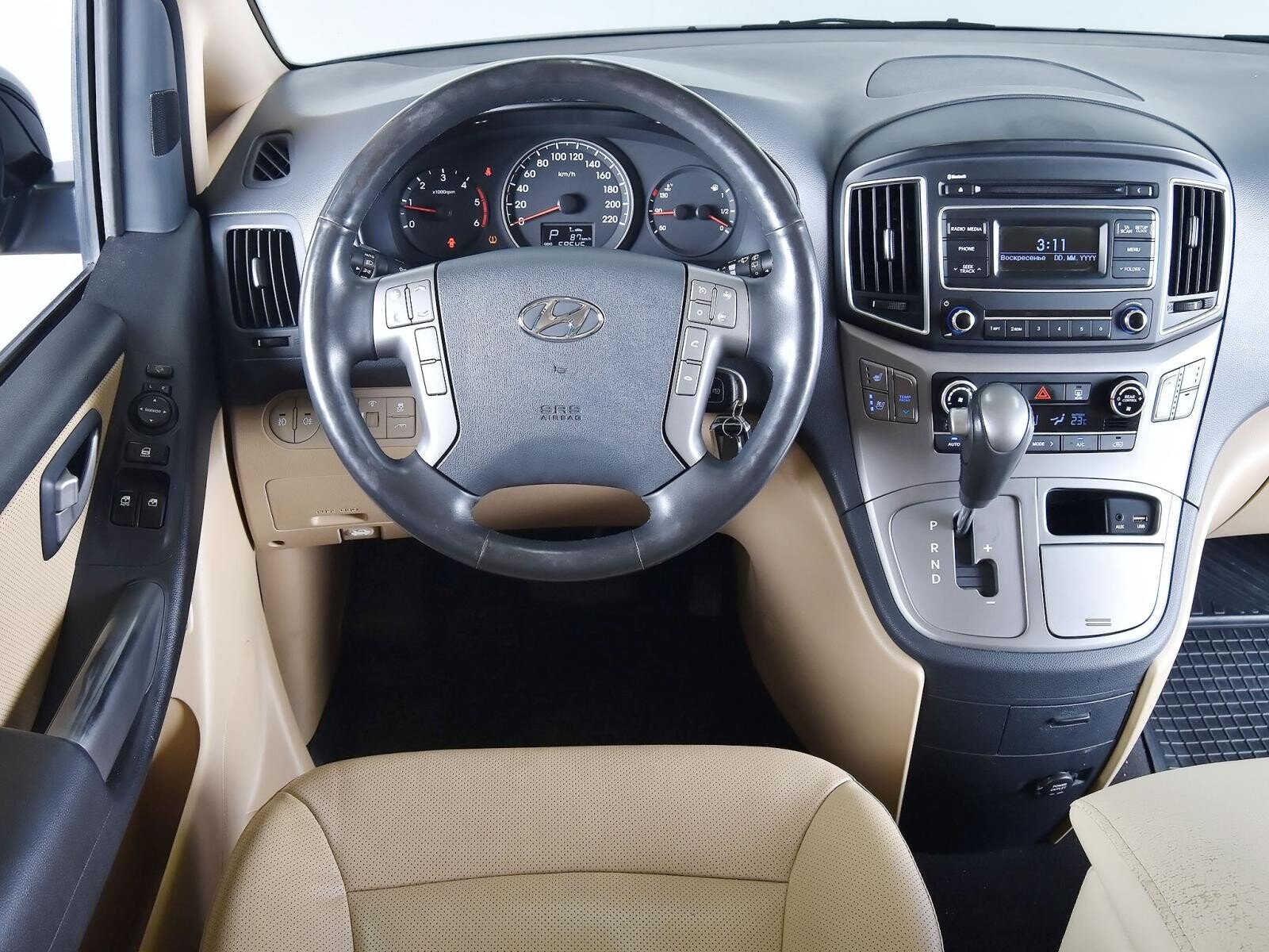 Hyundai H-1 2018