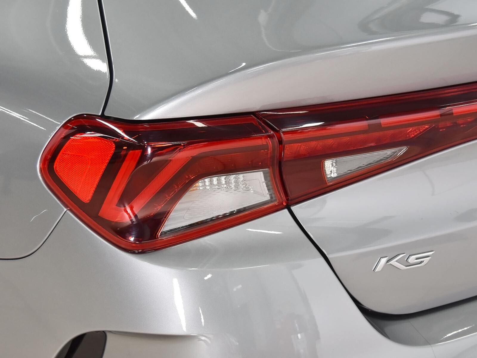 Kia K5 2021