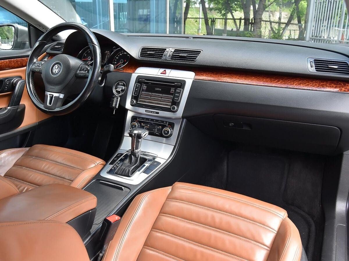 Volkswagen Passat CC 2010