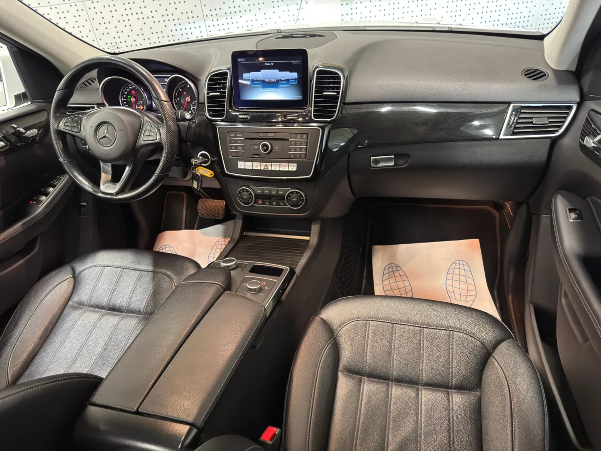 Mercedes-Benz GLE-Класс 2016 Базовая