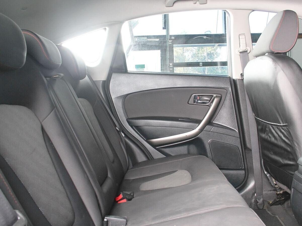 Bestune Besturn X80 2017