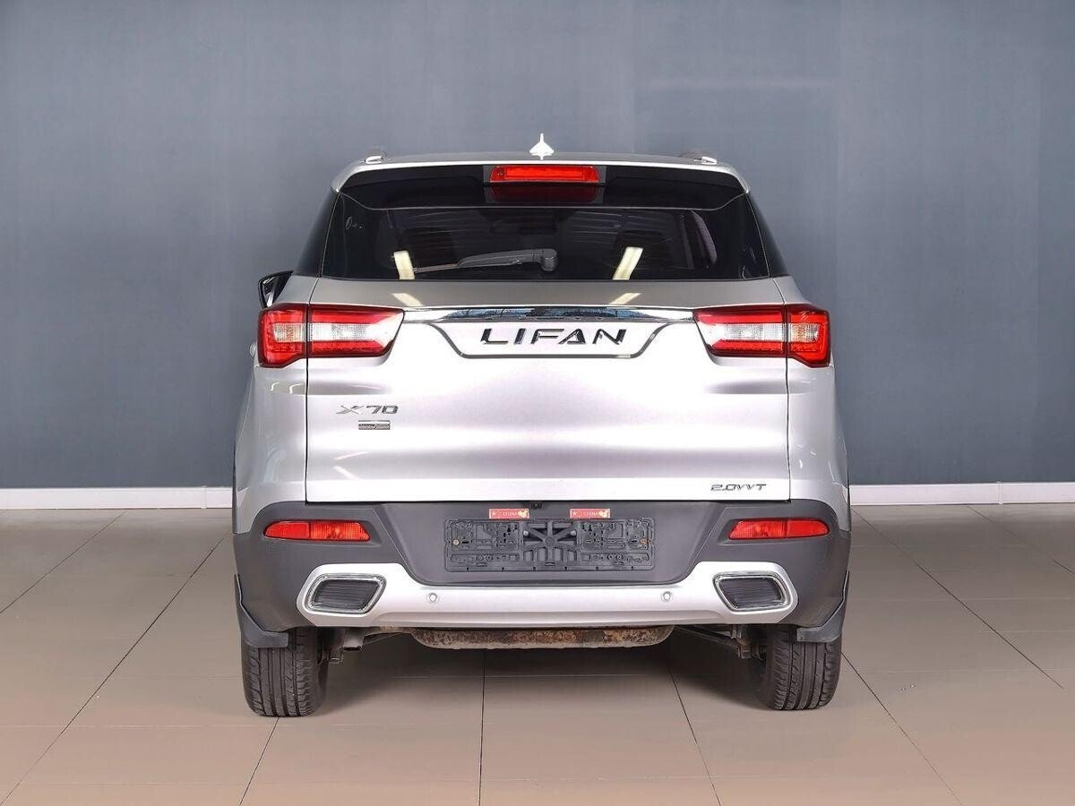 Lifan X70 2018