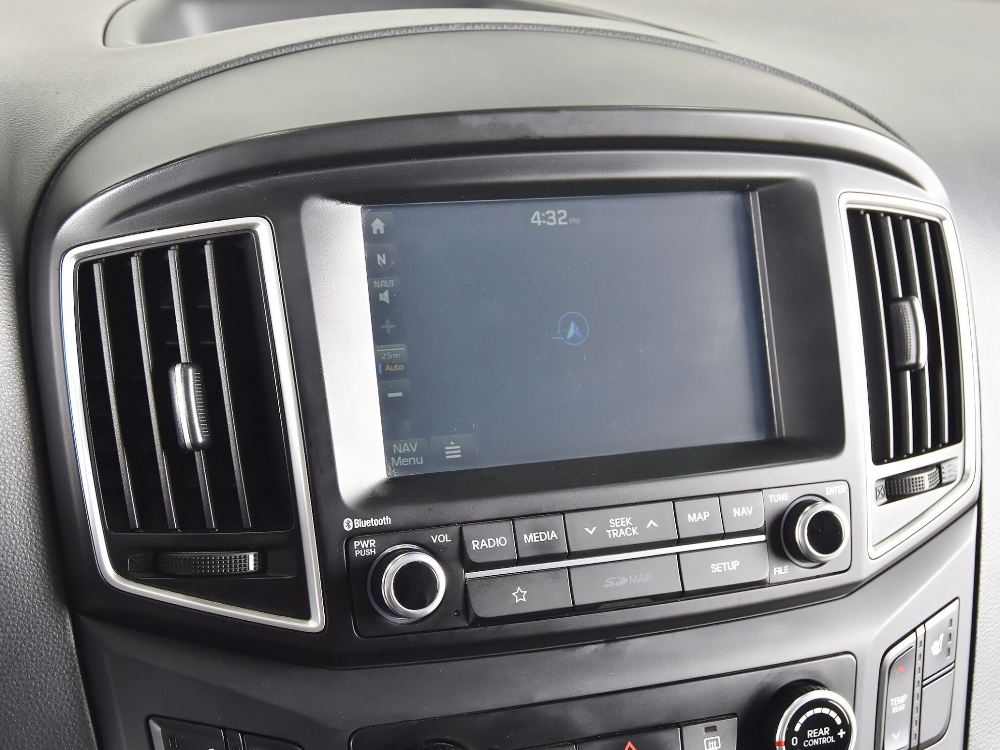 Hyundai H-1 2019