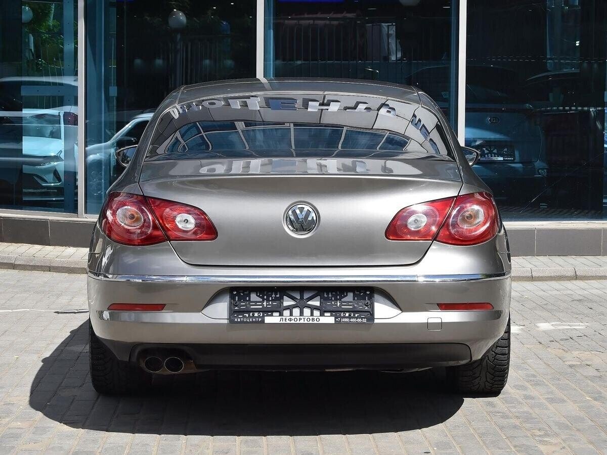 Volkswagen Passat CC 2010