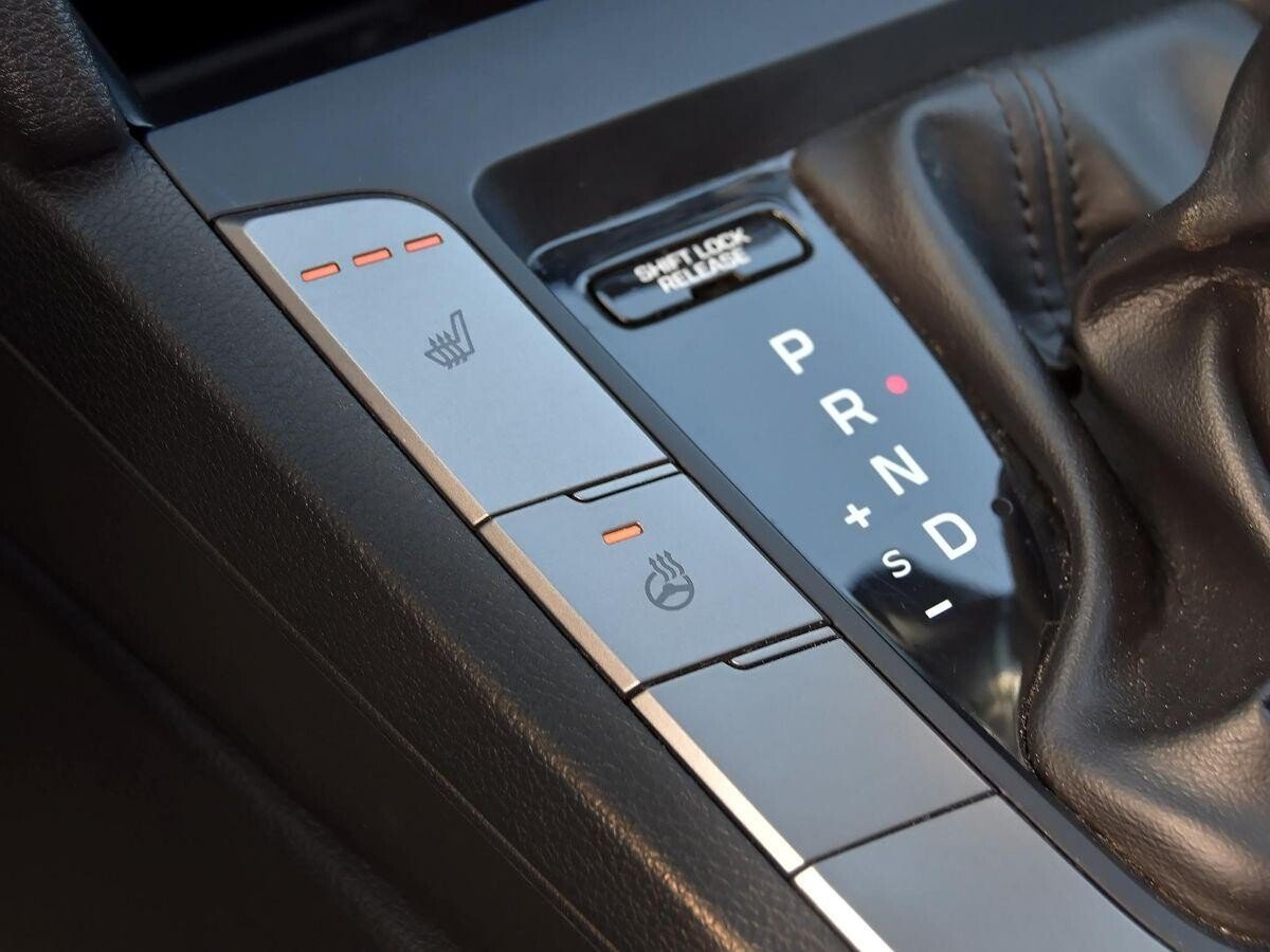 Hyundai Elantra 2019