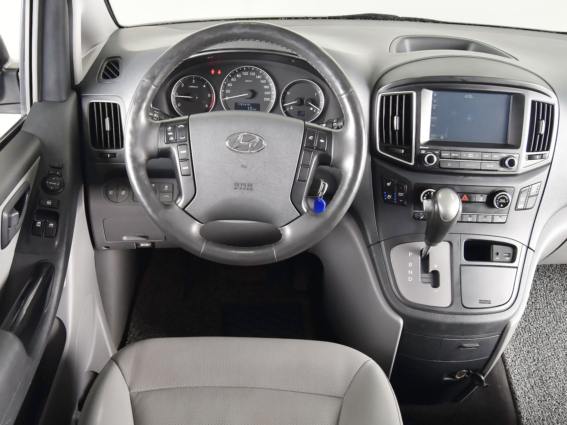 Hyundai H-1 2019