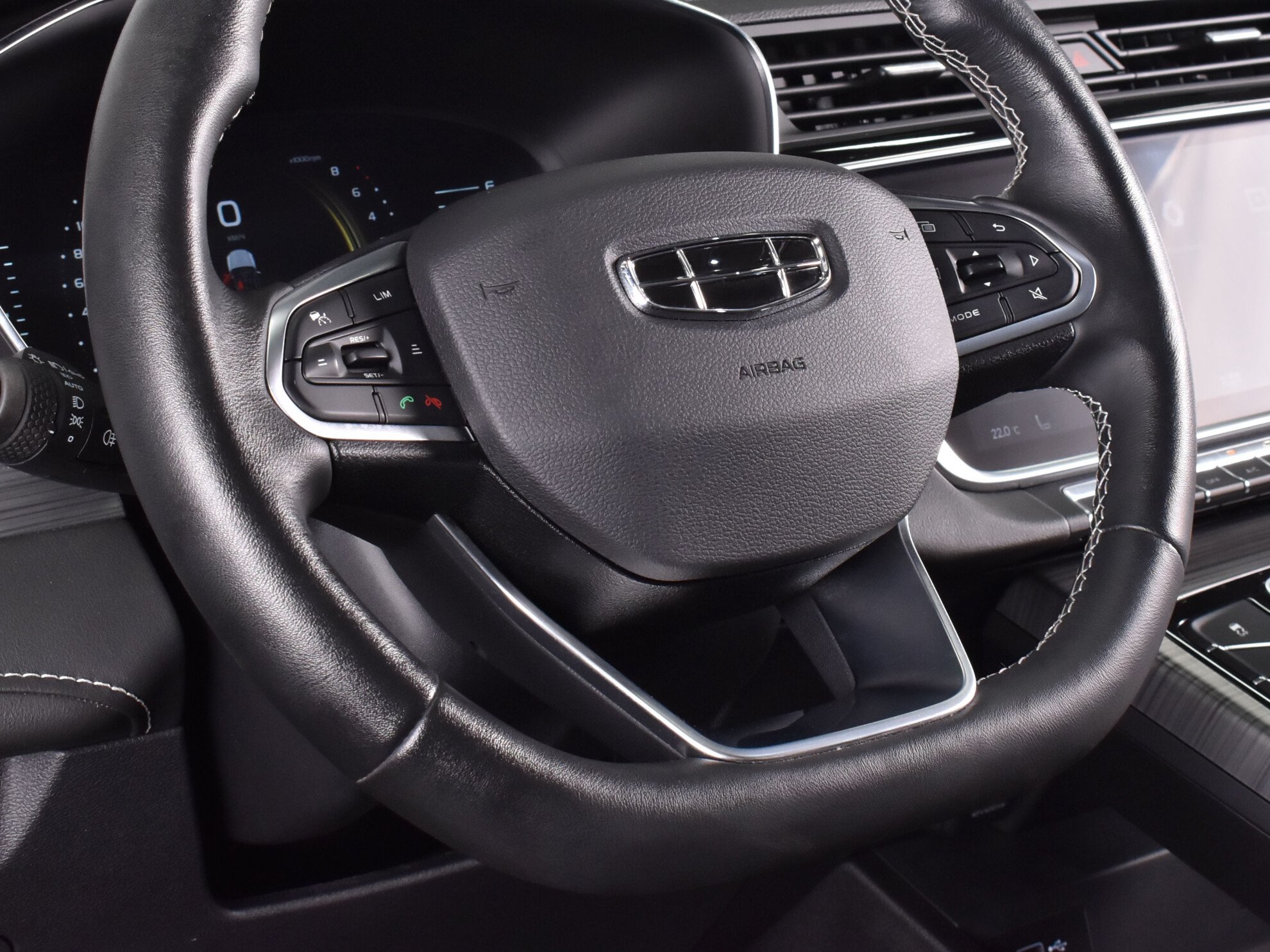 Geely Atlas Pro 2021 Luxury