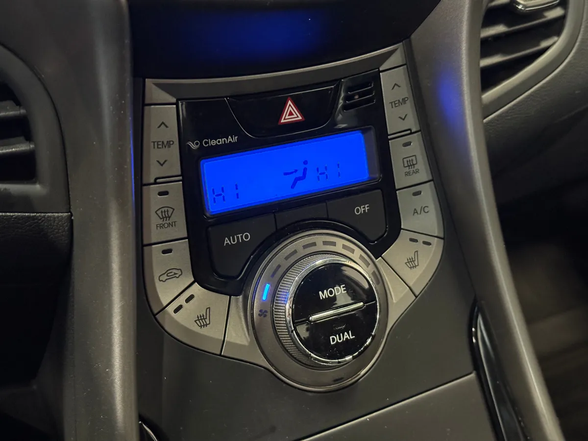 Hyundai Elantra 2012 Comfort