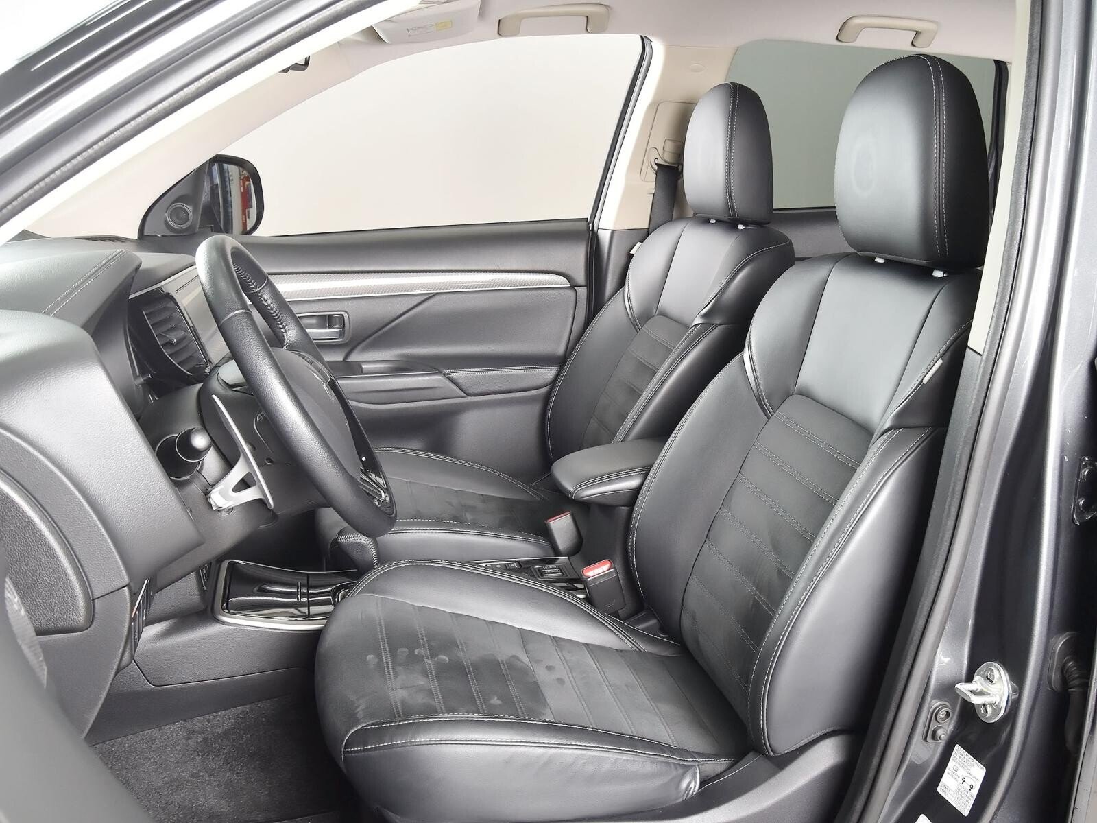 Mitsubishi Outlander 2022