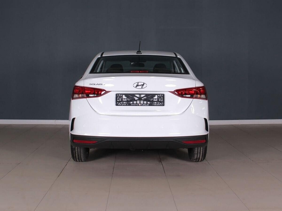 Hyundai Solaris 2021