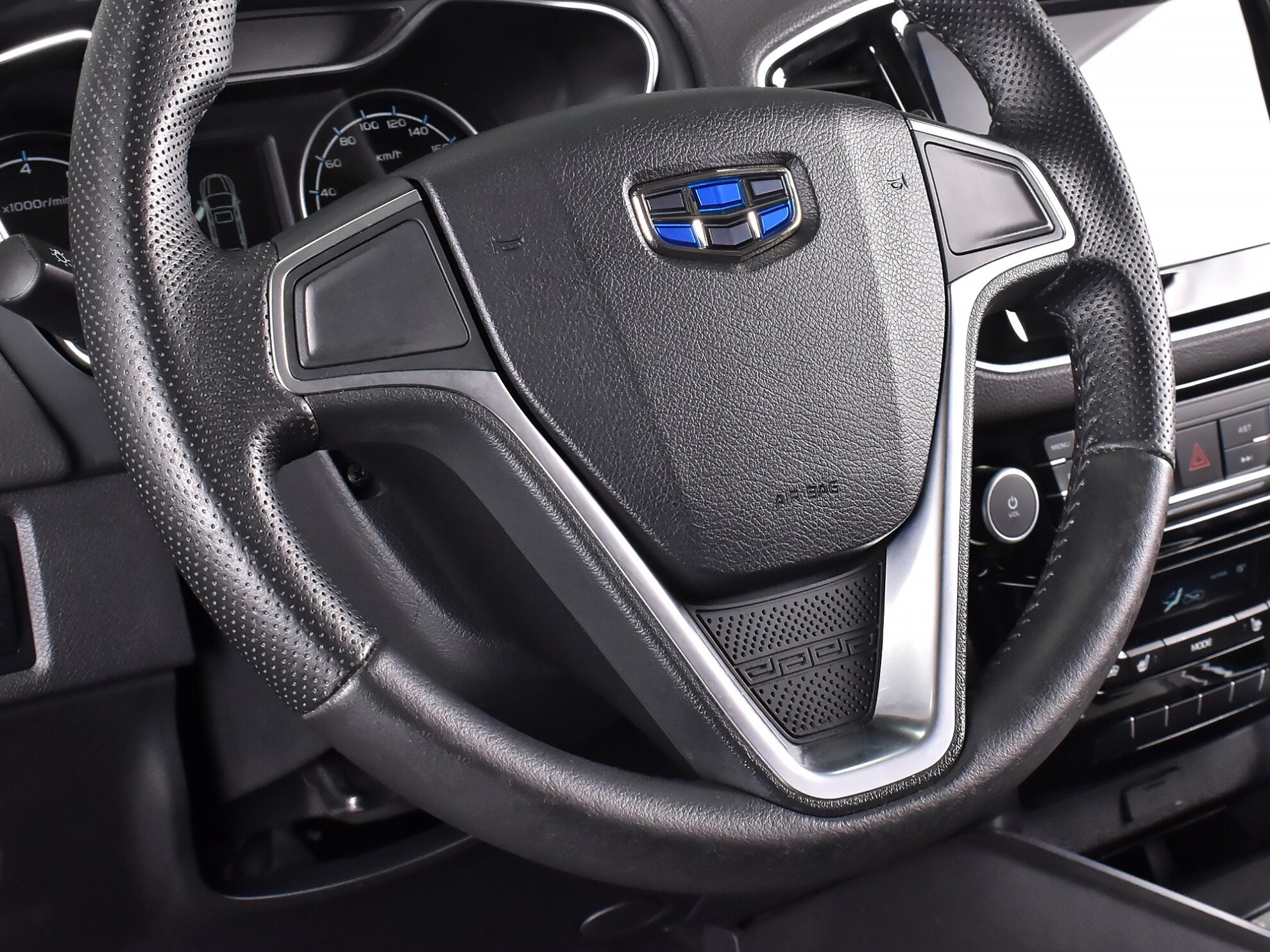 Geely Emgrand X7 2019 Люкс