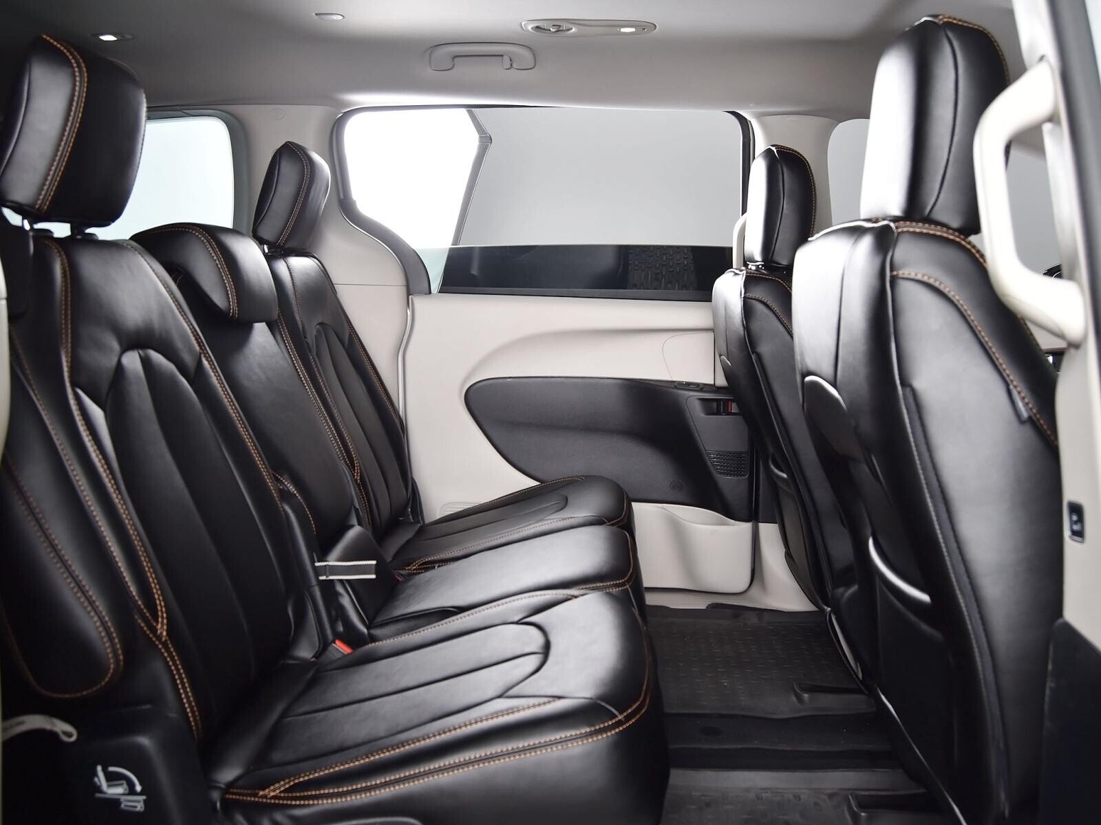 Chrysler Pacifica 2016