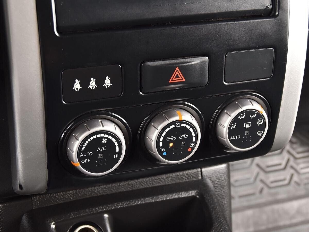 Nissan X-Trail 2014