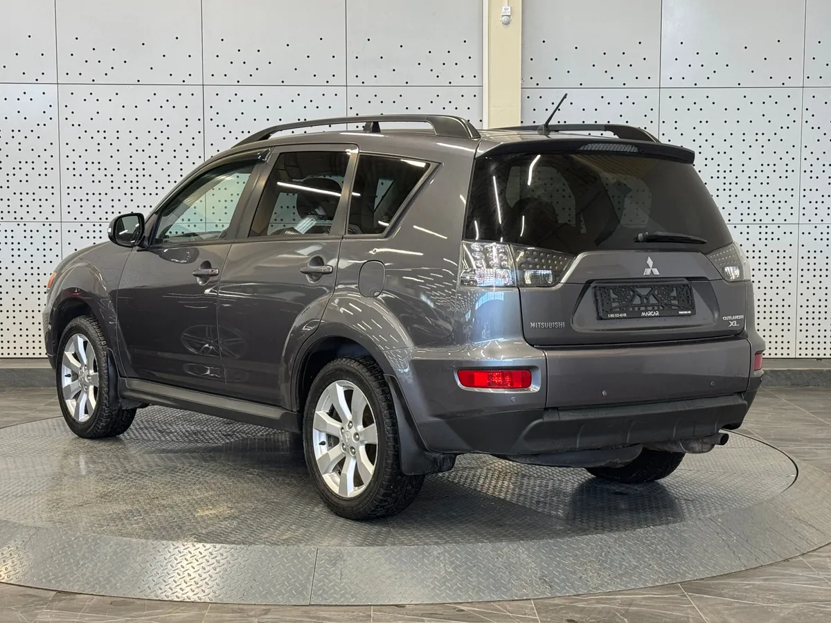 Mitsubishi Outlander 2011 Instyle S26