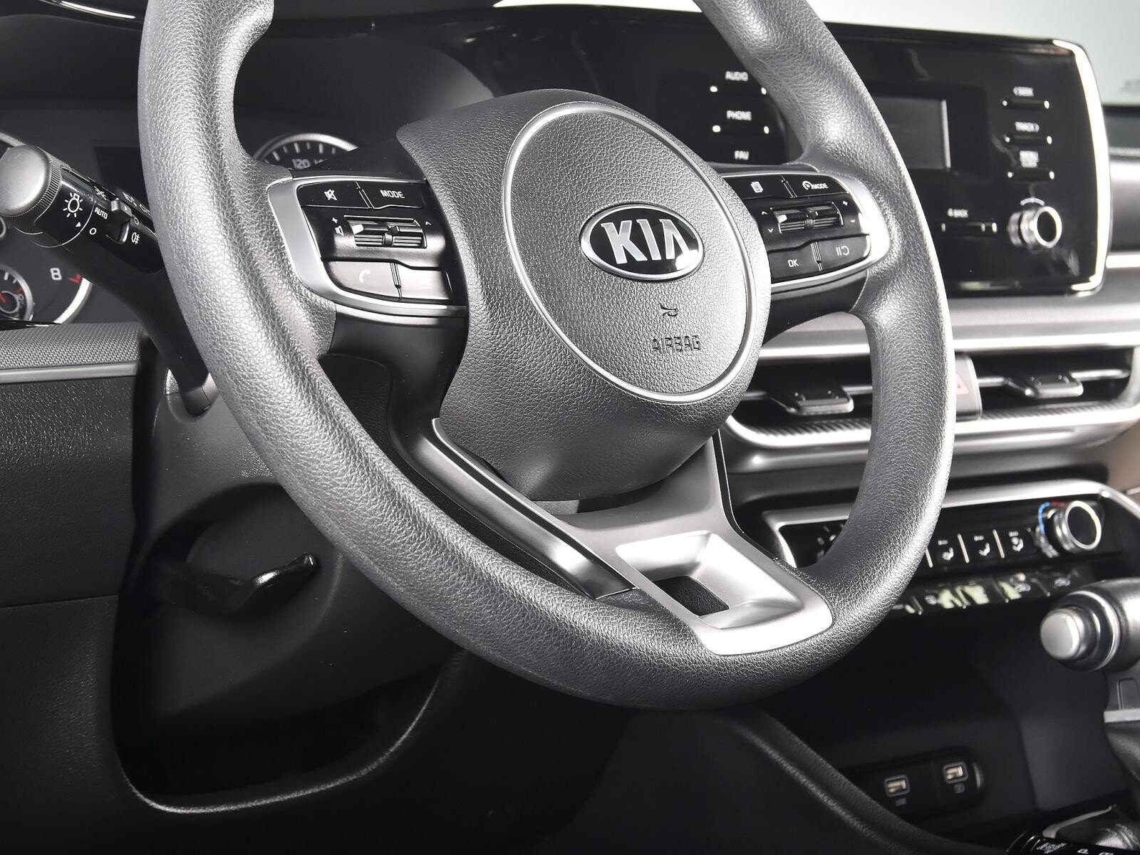 Kia K5 2021