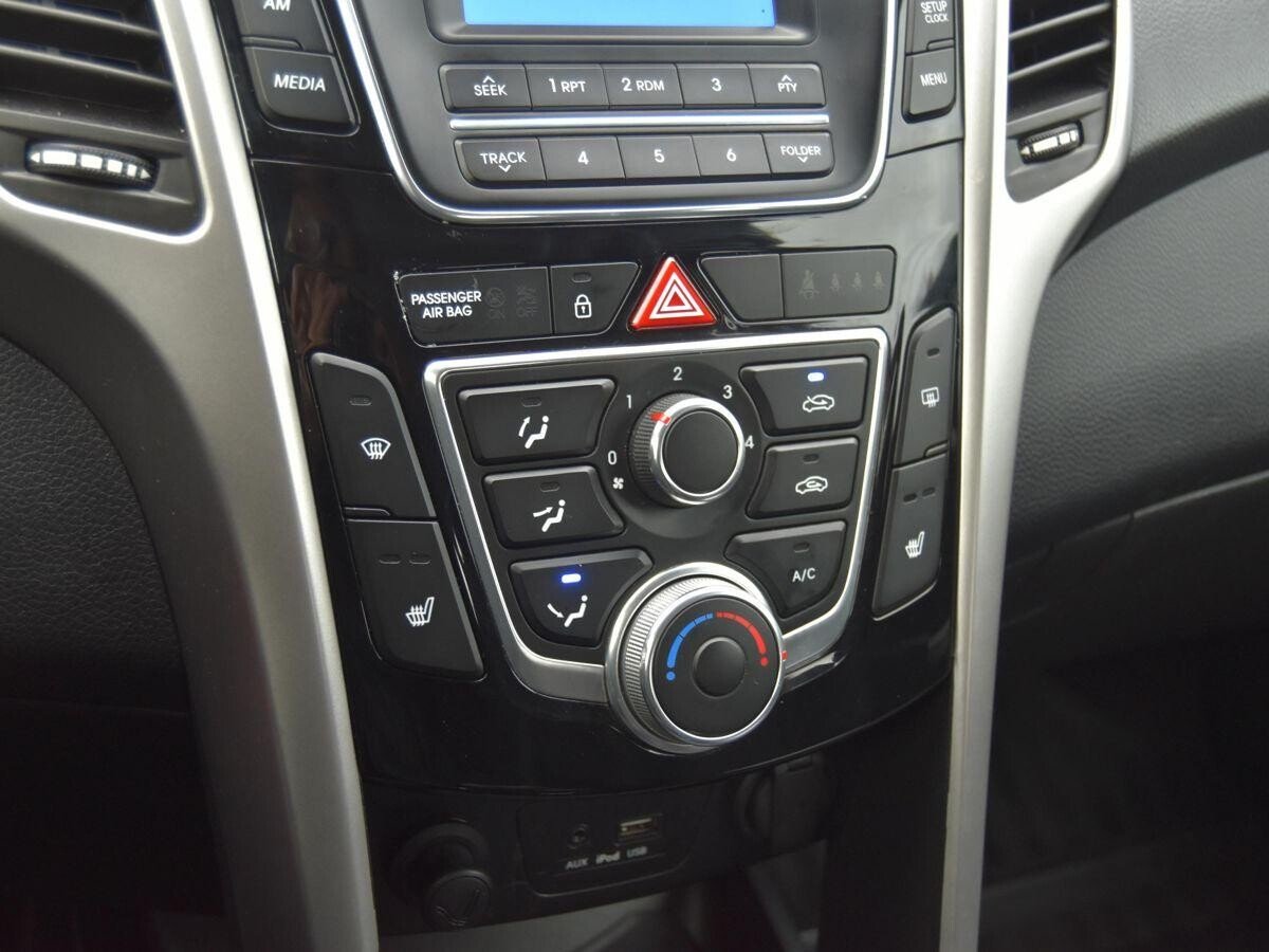Hyundai i30 2016