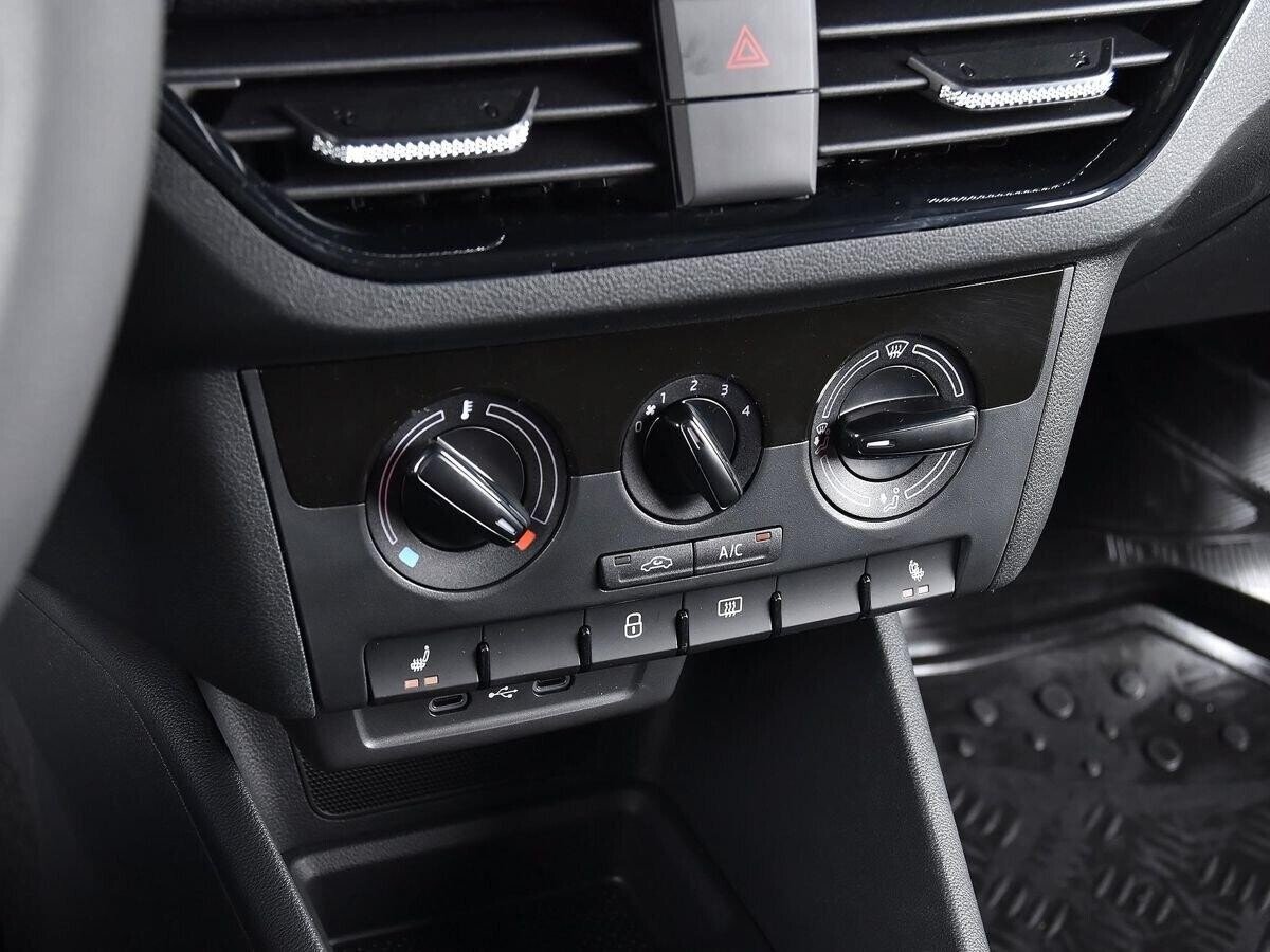 Volkswagen Polo 2021