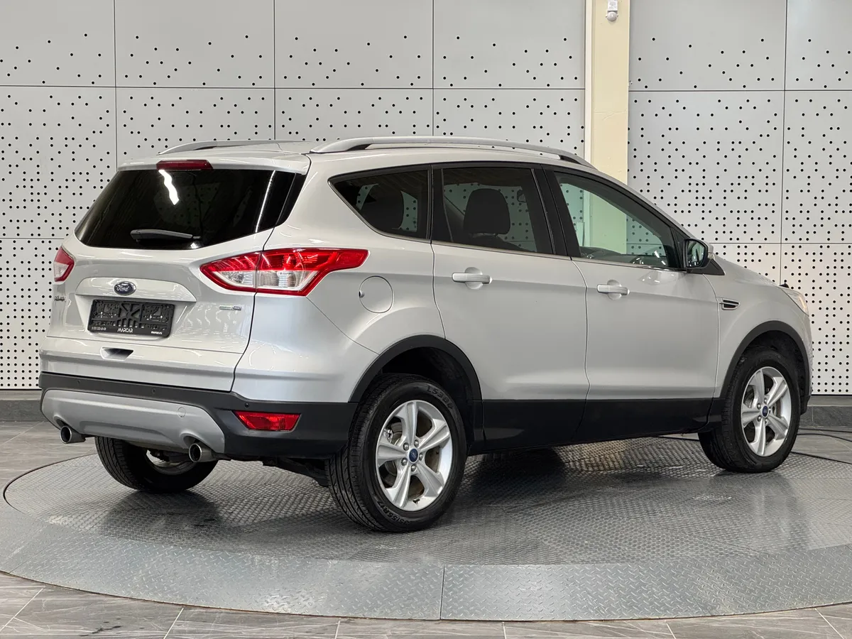 Ford Kuga 2016