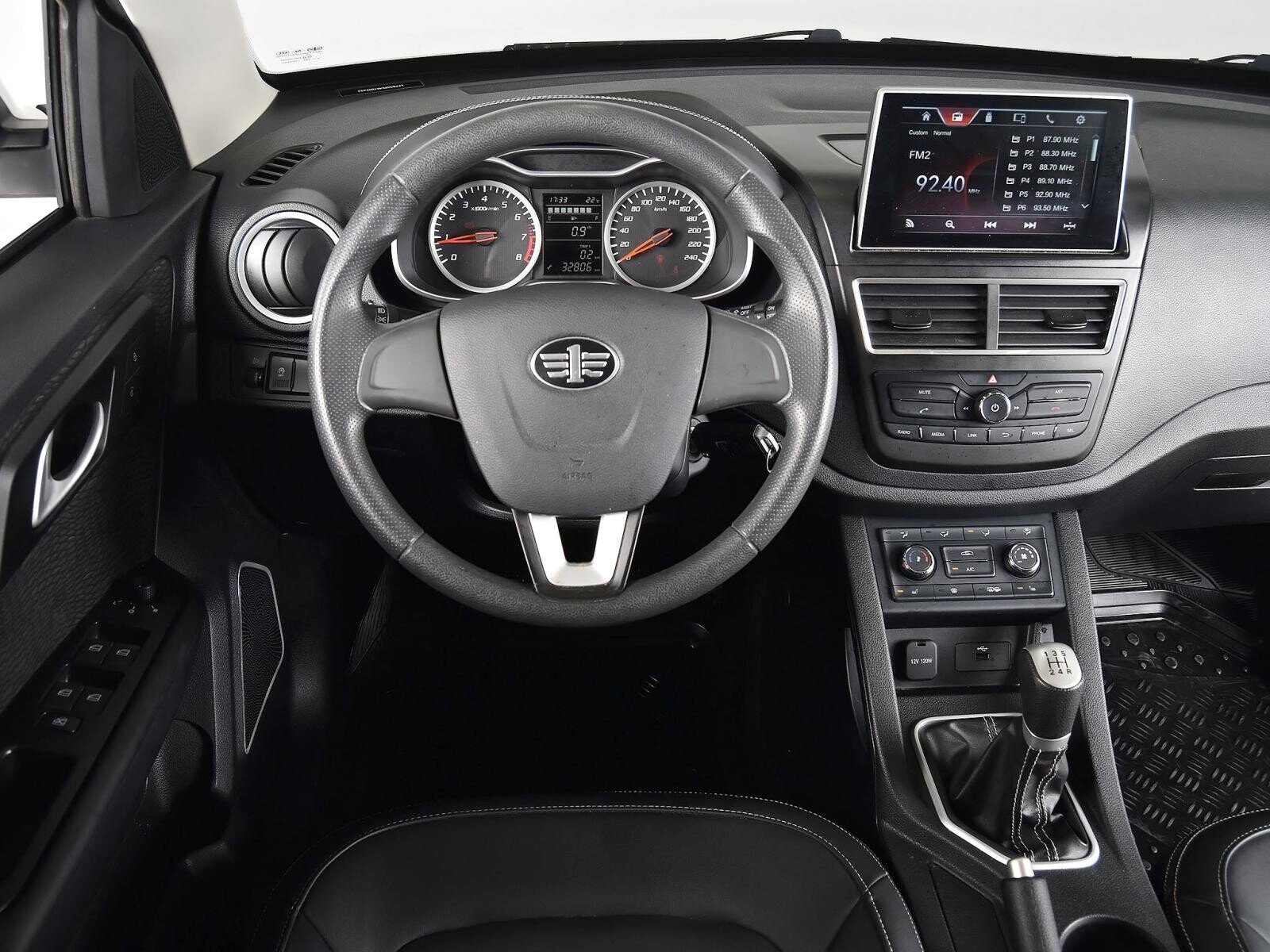 Bestune Besturn X40 2019