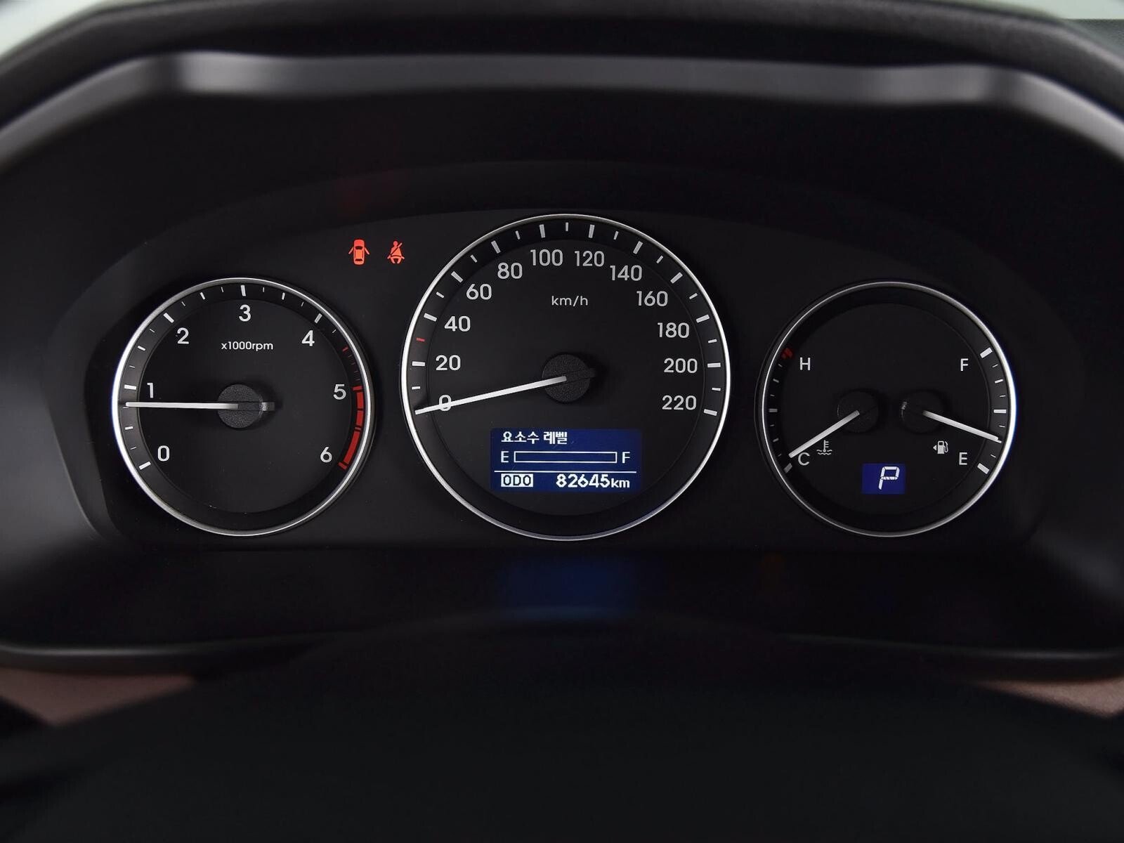 Hyundai Grand Starex 2018