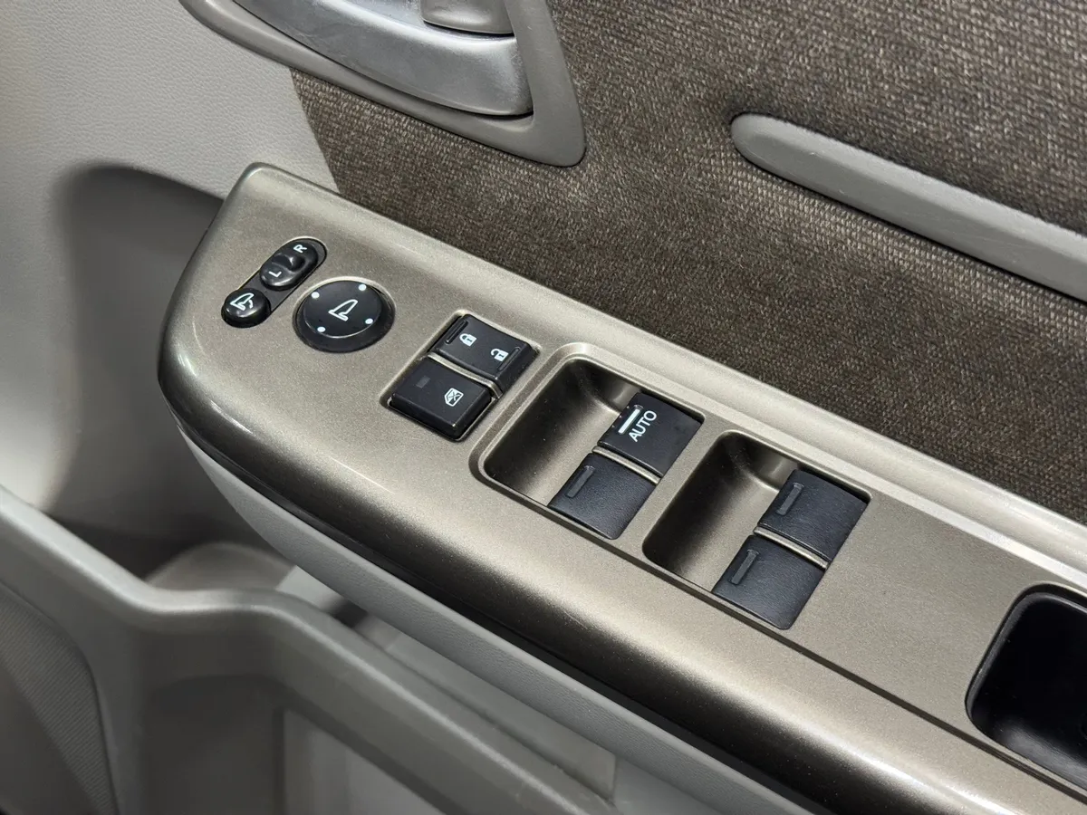 Honda Stepwgn 2016 — фото 15